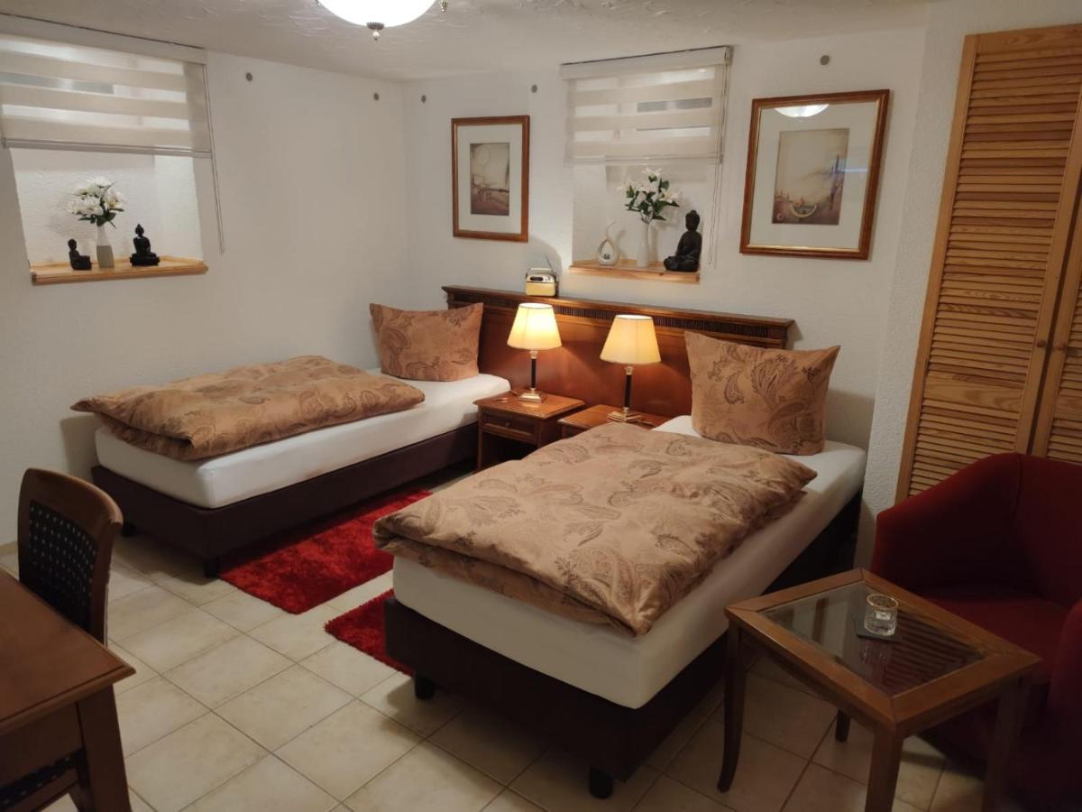 Ferienzimmer Familie Schmidt Grossdeuben Esterno foto